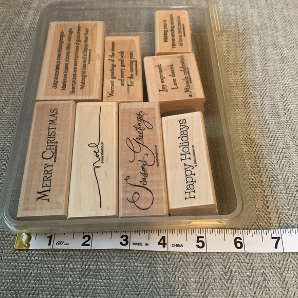 Christmas greetings stamp set - Picture 3 of 9